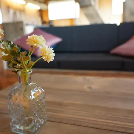 Luxe En Sfeervolle Safaritent Met Eigen Badkamer Voor 6 Personen Doc Οργανωμένο κάμπινγκ *