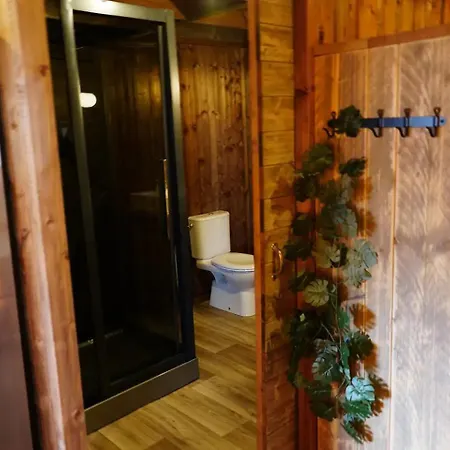 Luxe En Sfeervolle Safaritent Met Eigen Badkamer Voor 6 Personen Doc *