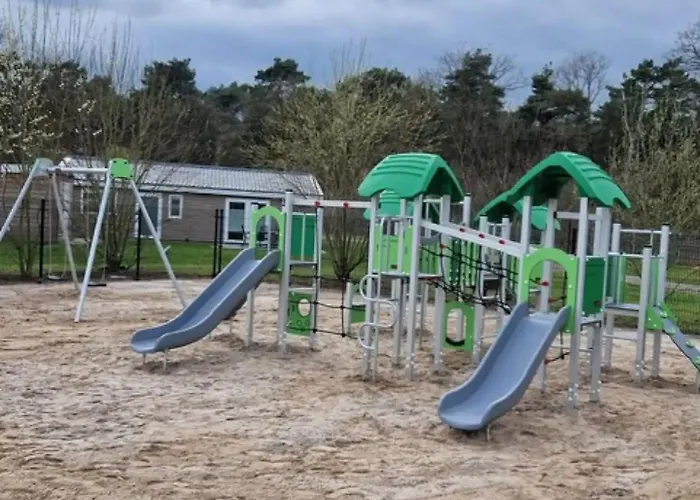 Luxe En Sfeervolle Safaritent Met Eigen Badkamer Voor 6 Personen Doc